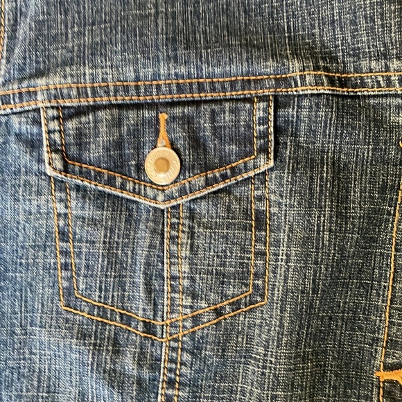 Vintage jean jacket. Coldwater Creek. - Picture 7 of 7